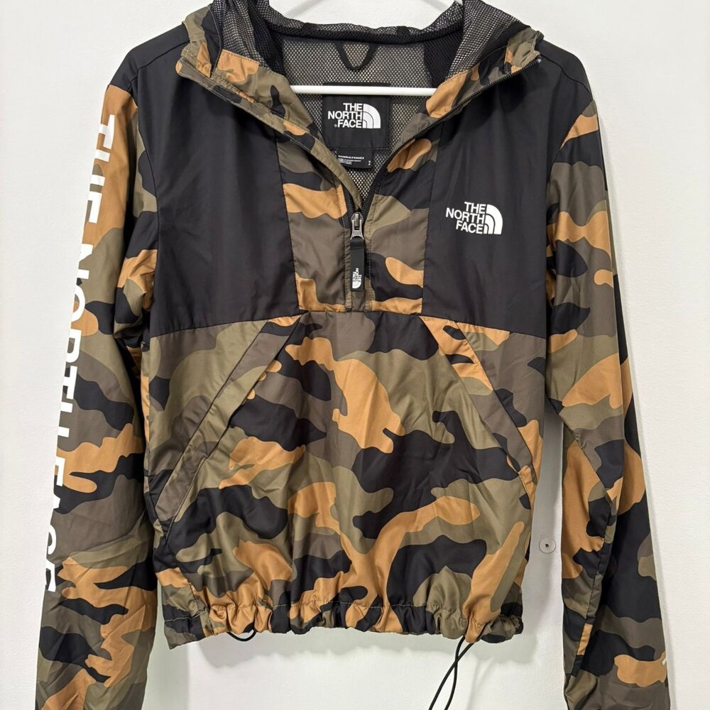 The North Face Women’s Camo Half Zip Anorak Windbreaker Size S